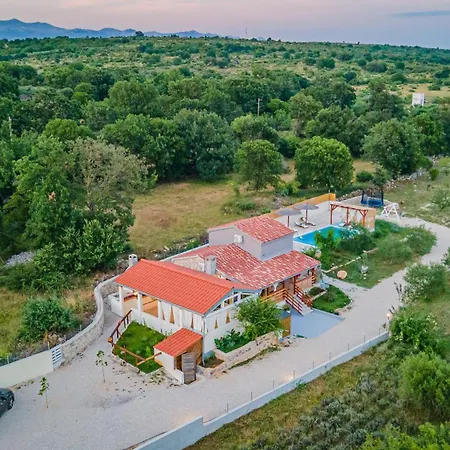 Kuca Za Odmor Cvitka 公寓 Slivnica