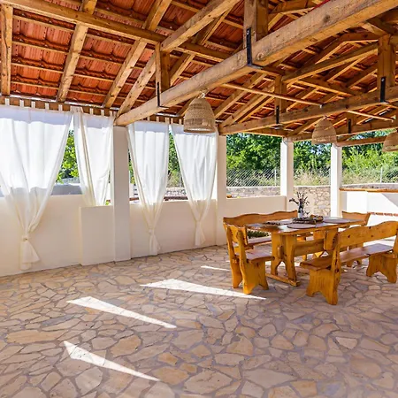 Kuca Za Odmor Cvitka